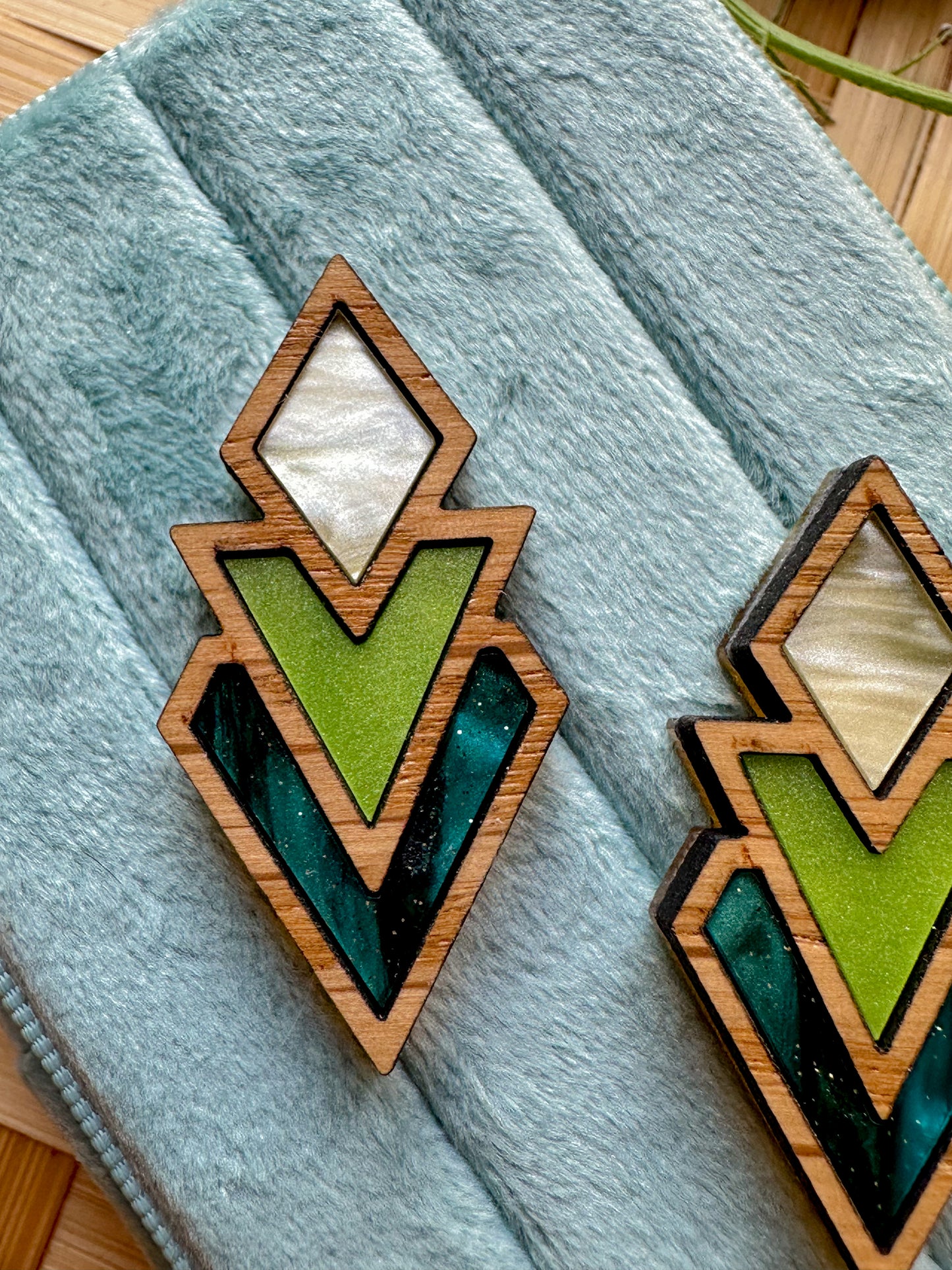 Art Deco Diamond Chevrons - Ombre Green