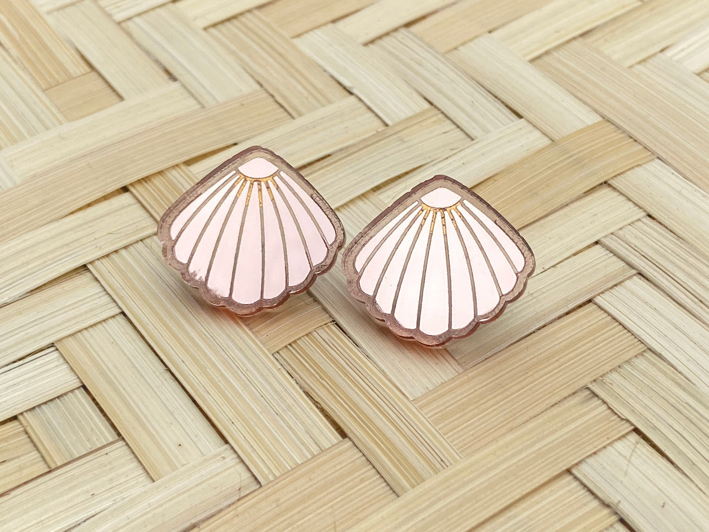 Rose Gold Seashell studs