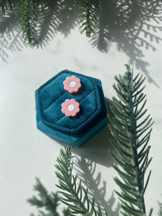 Dainty Daisy Studs
