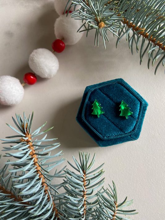 Christmas tree studs