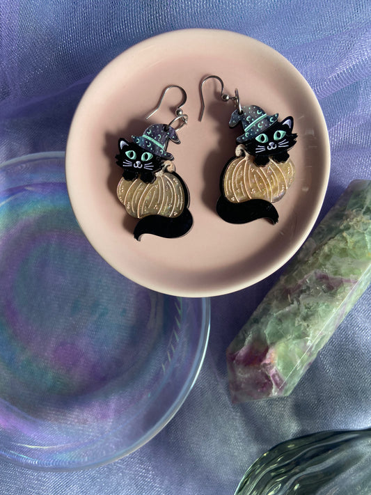 Pumpkin Kitties - Witch's Familiar