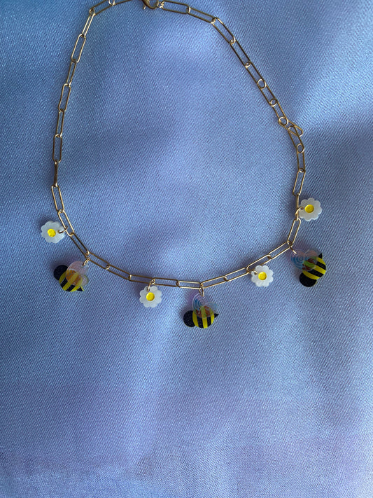 Bumble Bee Floral Necklace