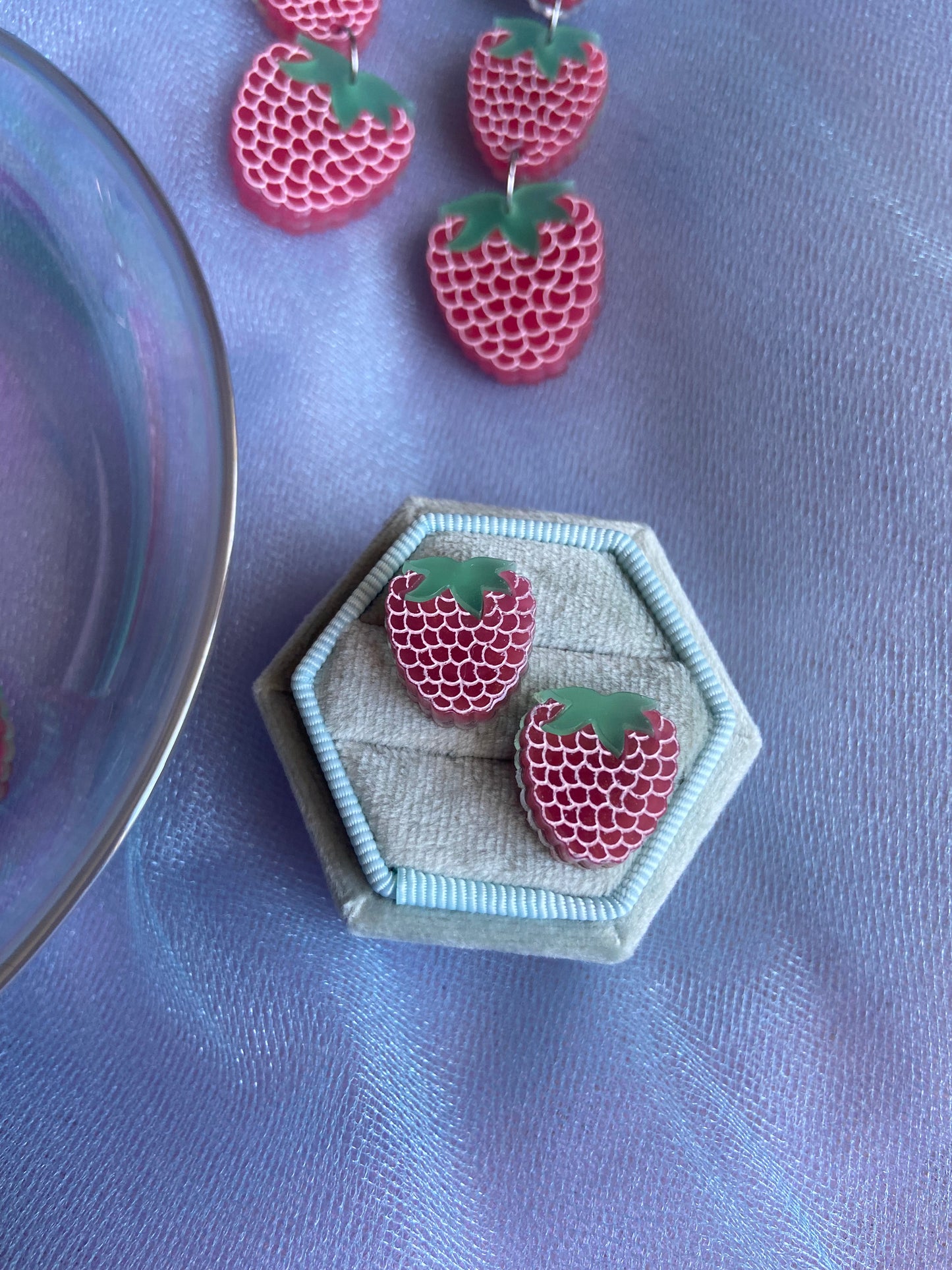 Raspberry Studs