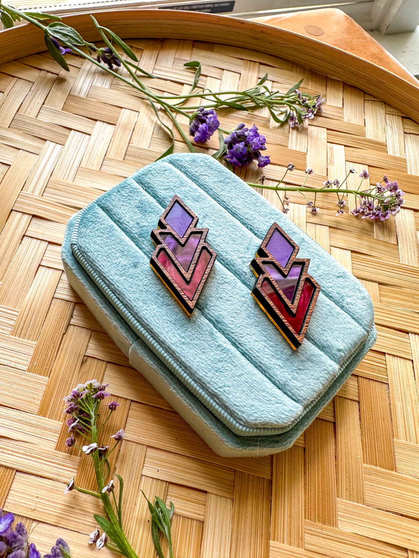 Art Deco Diamond Chevrons - Ombre Rose
