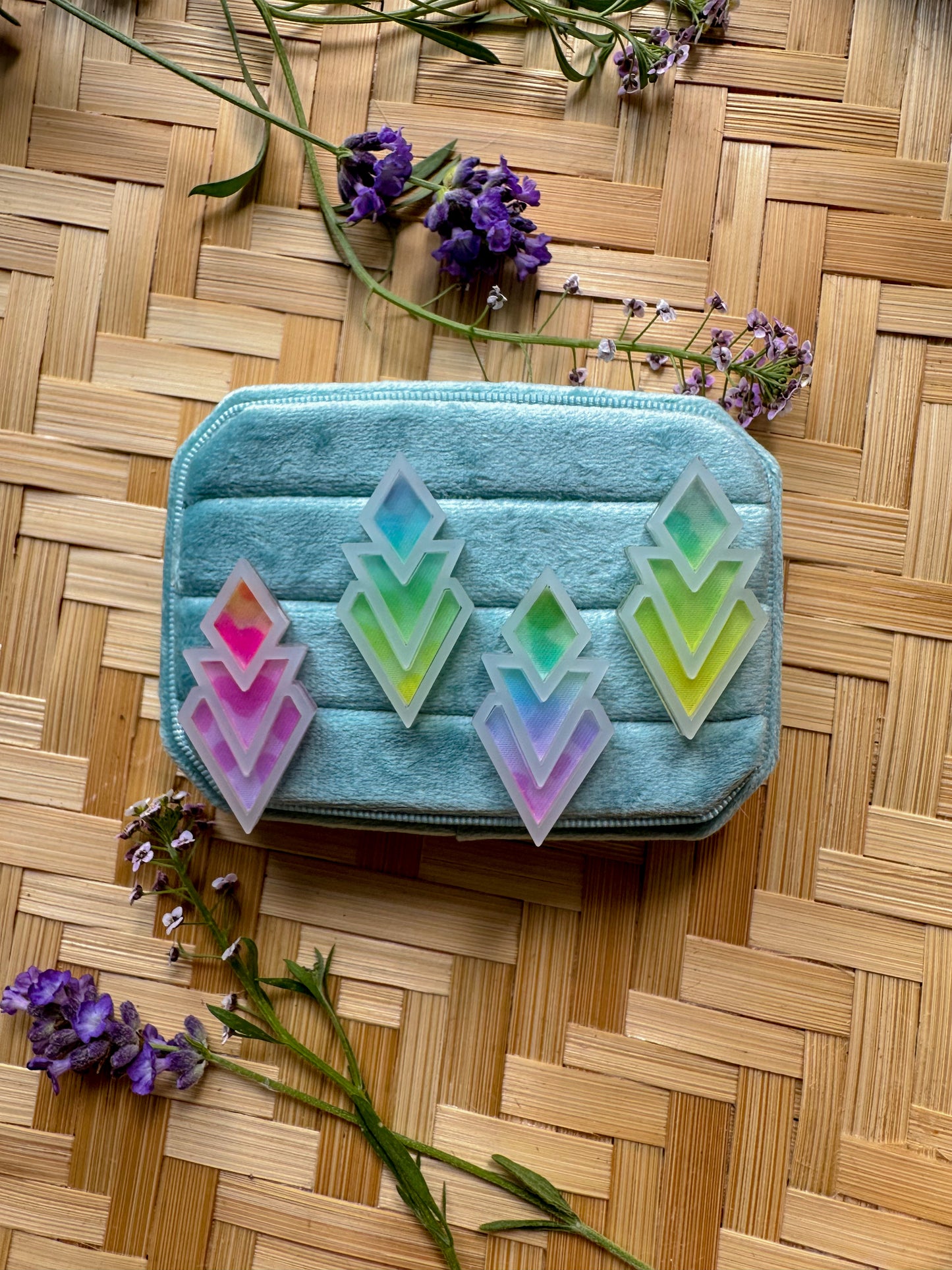 Art Deco Diamond Chevrons - Rainbow